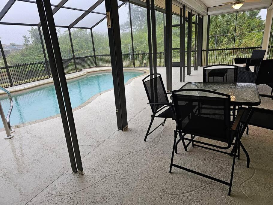 Seabreeze 3-Bedroom Pool Villa Close To The Beach!!! 夏洛特港 外观 照片